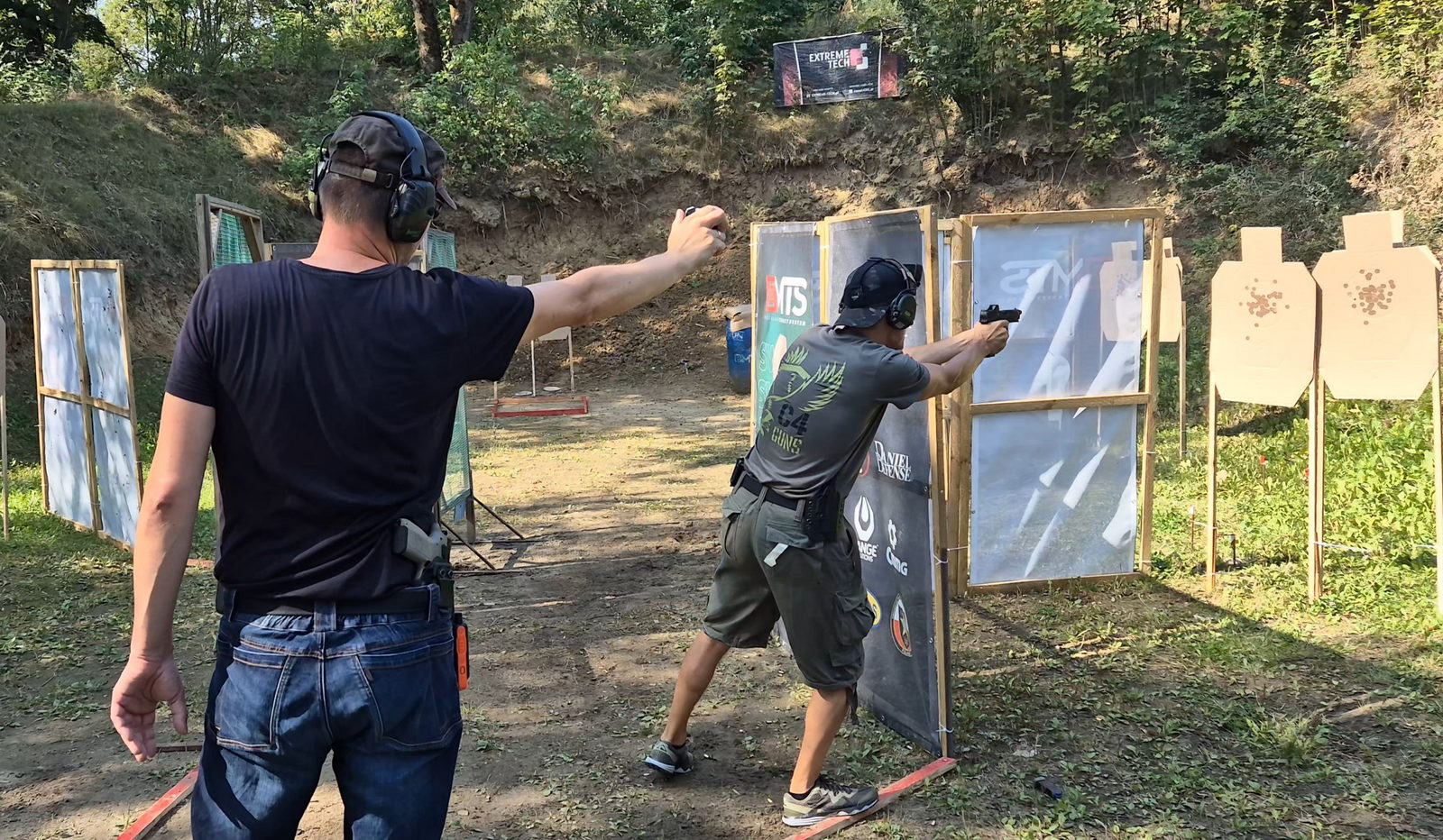 Zawody dynamiczne IDPA — pistolet